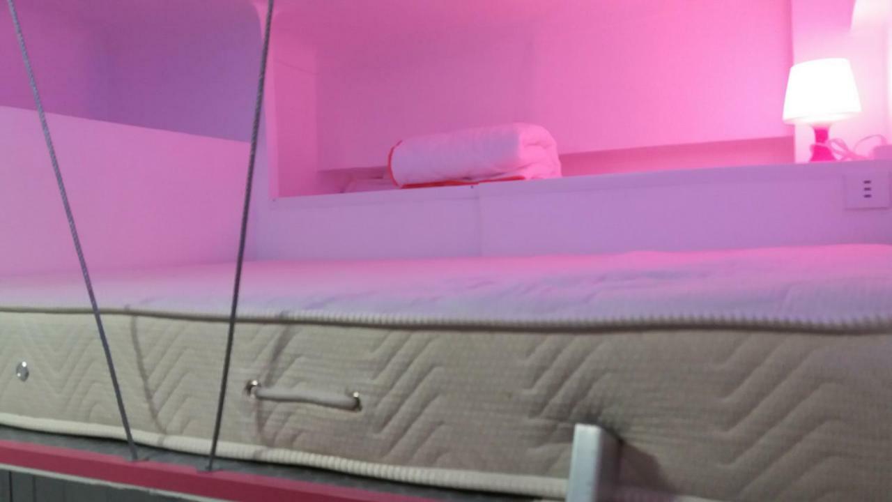 شقة Nice Apart Backpackers S5 المظهر الخارجي الصورة