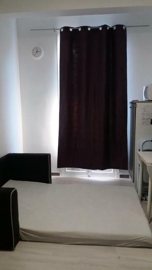 شقة Nice Apart Backpackers S5 المظهر الخارجي الصورة